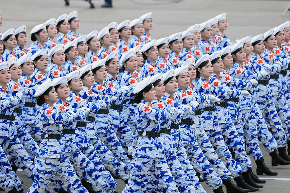 Quân phục mới của khối Nữ sĩ quan Quân y (Nguồn: Thông tin Chính phủ)